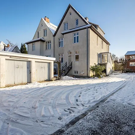 Haus Uebersee Sansibar *