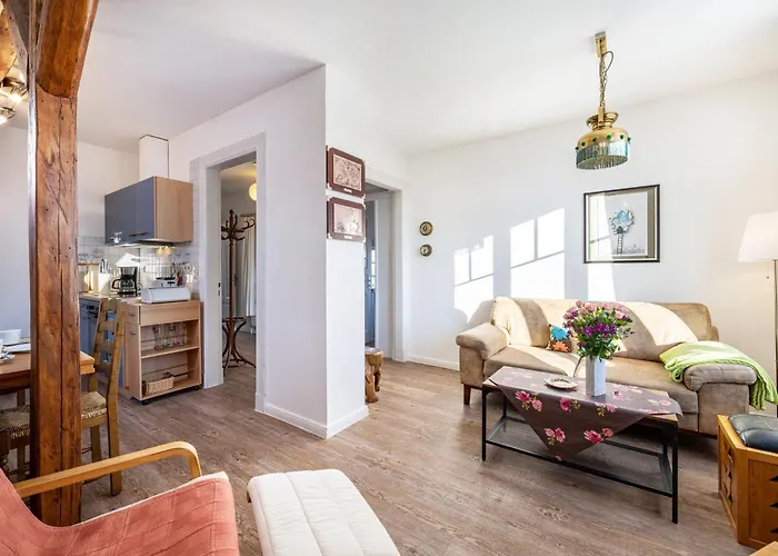 Haus Uebersee Sansibar *