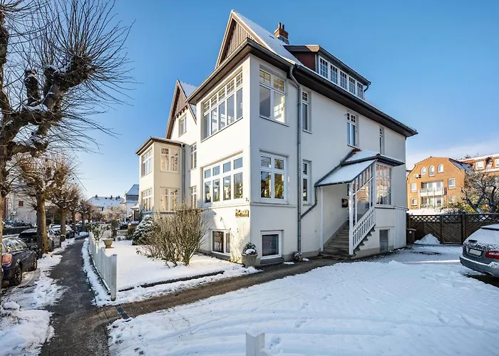 Haus Uebersee Sansibar *